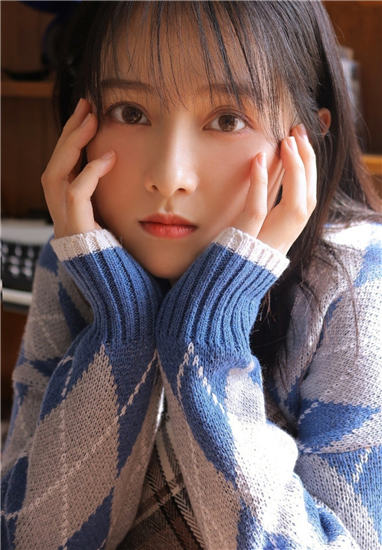 草莓榴莲绿巨人无限看在线版